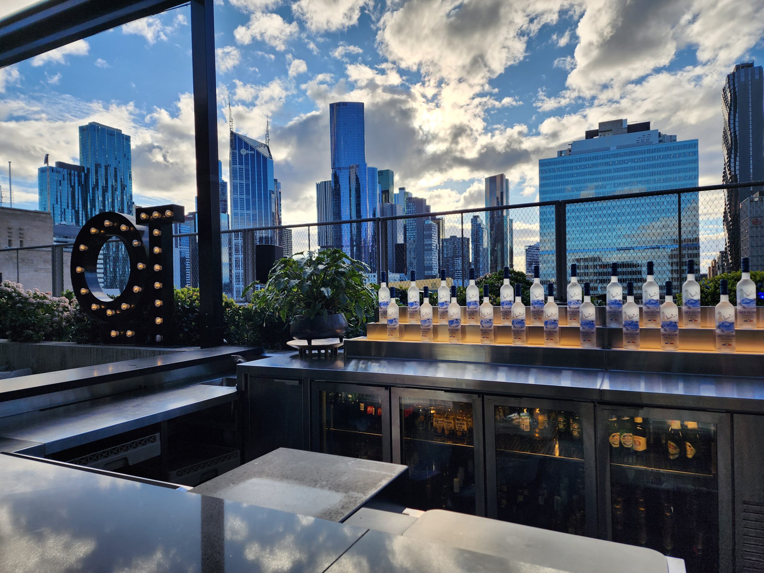 QT Hotel: Rooftop bar